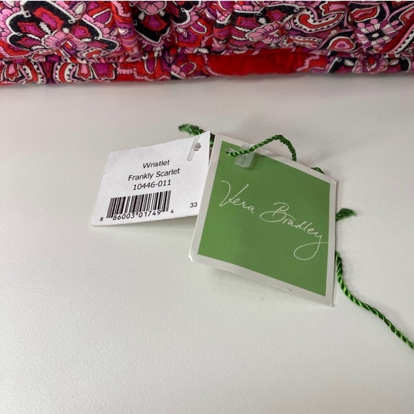 Stunning Vera Bradley Vibrant Red Patterned Women's Bag RETIRED HTF - Picture 2 of 12